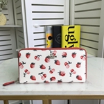 コーチ財布コピー